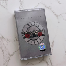 Аудіокасета групи Ганз-Н-ровізиз Guns N“ Roses Найбільший хіті Greatest Hits (запечатана)