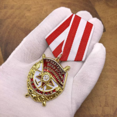 Сувенір Орден БКЗ “Червоного Знамениті“ на колодці. (ССР)