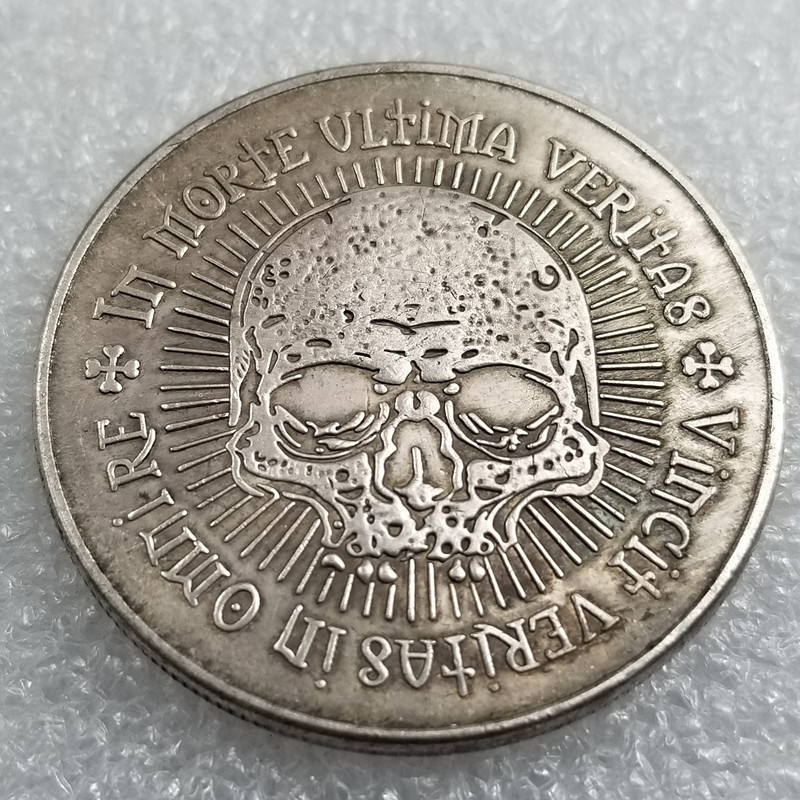 Сувенір монета 1 долар.“ Череп“ — “У смерті — остання істина“. Hobo Coin American